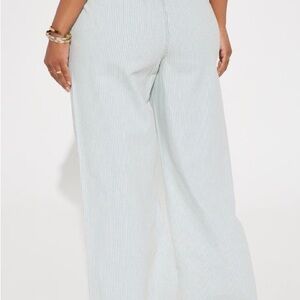 Fashion Nova Light Blue  stripes Wide Leg Jeans size m